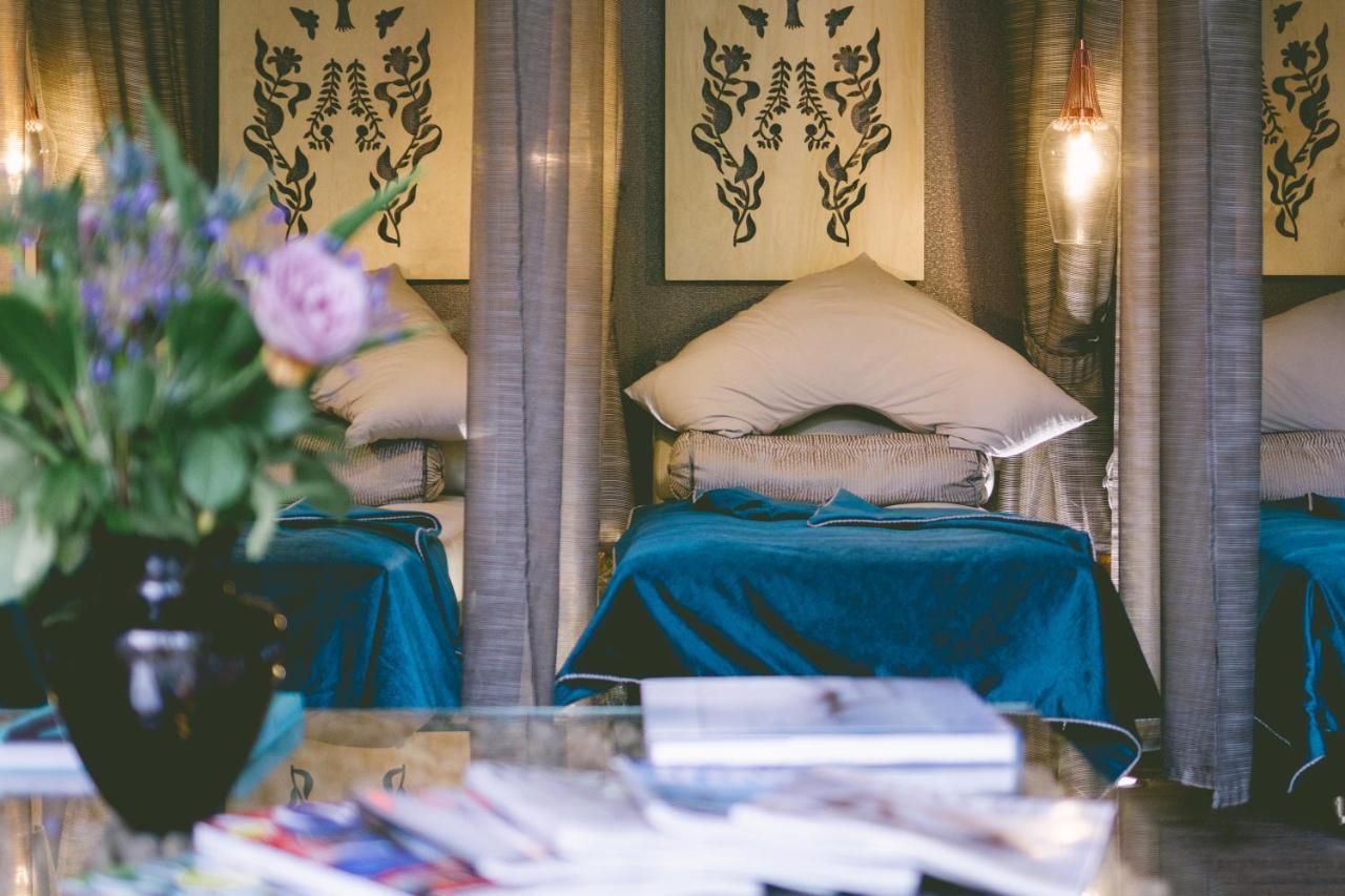 Boringdon Hall Hotel And Spa プリマス エクステリア 写真 A massage table at a spa